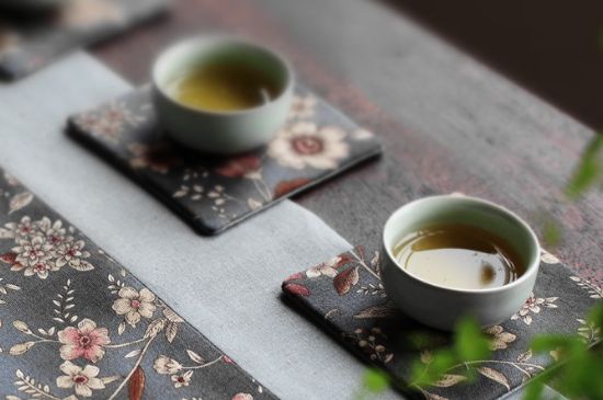 喝茶茶桌上的禮儀有哪些，泡茶待客十大禮儀不可不做！