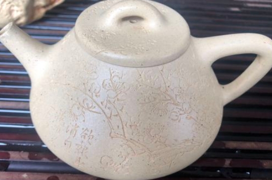 新買的紫砂壺為什么會裂，真的紫砂壺是不是很容易開裂？