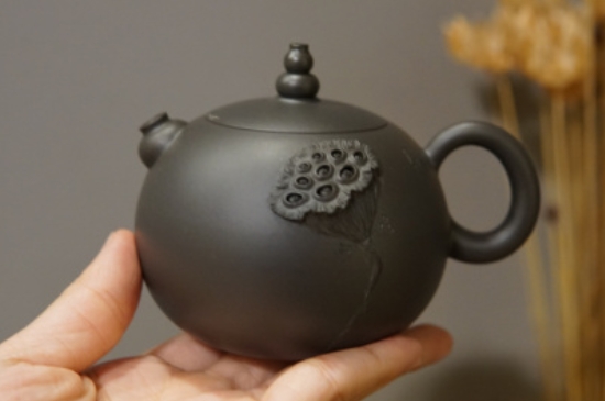 廣西欽州坭興陶可以泡多種茶嗎，坭興陶是一壺一茶嗎?