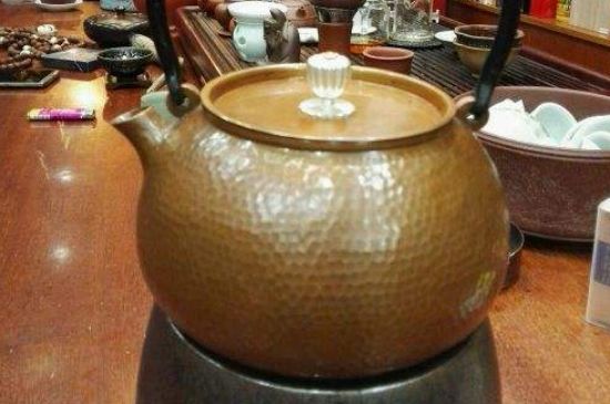 用銅壺燒水有什么禁忌，銅壺煮水的兩大忌諱和好處