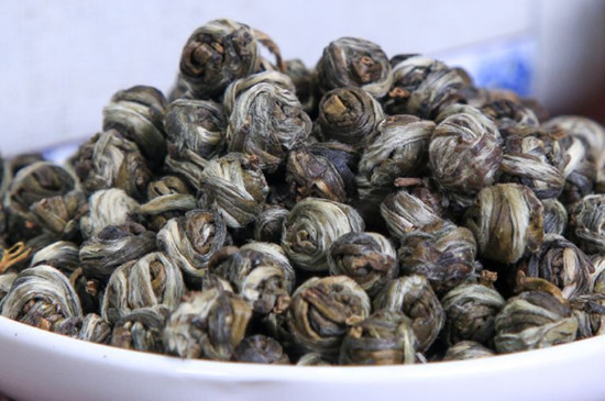 茉莉龍珠一次泡幾顆，茉莉龍珠一一杯放幾顆