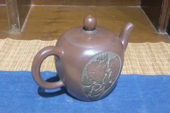 廣西欽州坭興陶可以泡多種茶嗎，坭興陶是一壺一茶嗎?