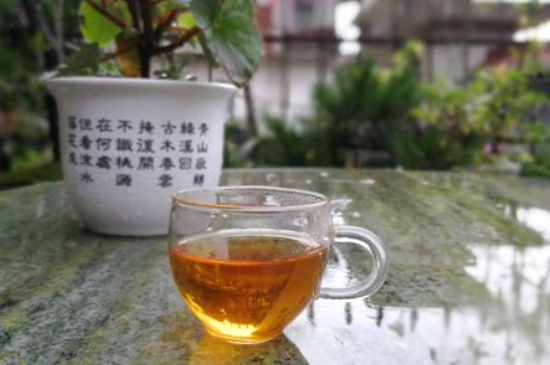 什么茶葉喝起來超級香，什么茶泡出來滿屋濃香?