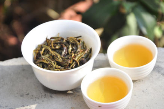 單叢茶十大香型以及常見品種大全，潮安鳳凰單樅十大名香歸類