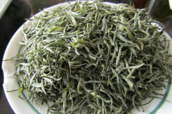 竹葉青和毛尖的區(qū)別，毛尖和竹葉青怎么分辨？