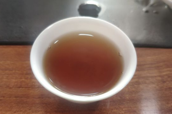 大紅袍煙熏味是好茶嗎，能不能喝對人體有壞處嗎