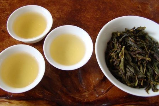 鳳凰單樅茶最貴的香型是哪個(gè)，蜜蘭香單樅的價(jià)格最貴