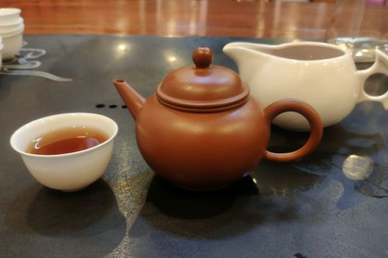 大紅袍煙熏味是好茶嗎，能不能喝對人體有壞處嗎