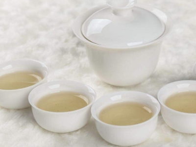 白茶煮好還是泡好喝，老白茶是泡還是煮？