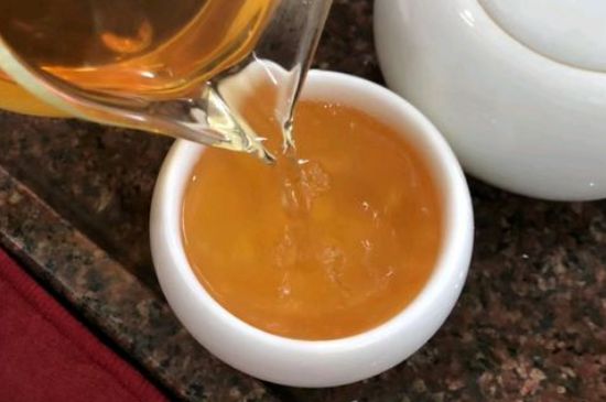 女人晚上喝紅茶好嗎，女人紅茶啥時候喝最好？